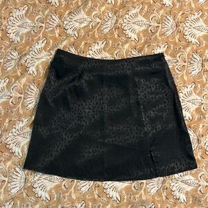 Forever 21 Black Textured Mini Skirt